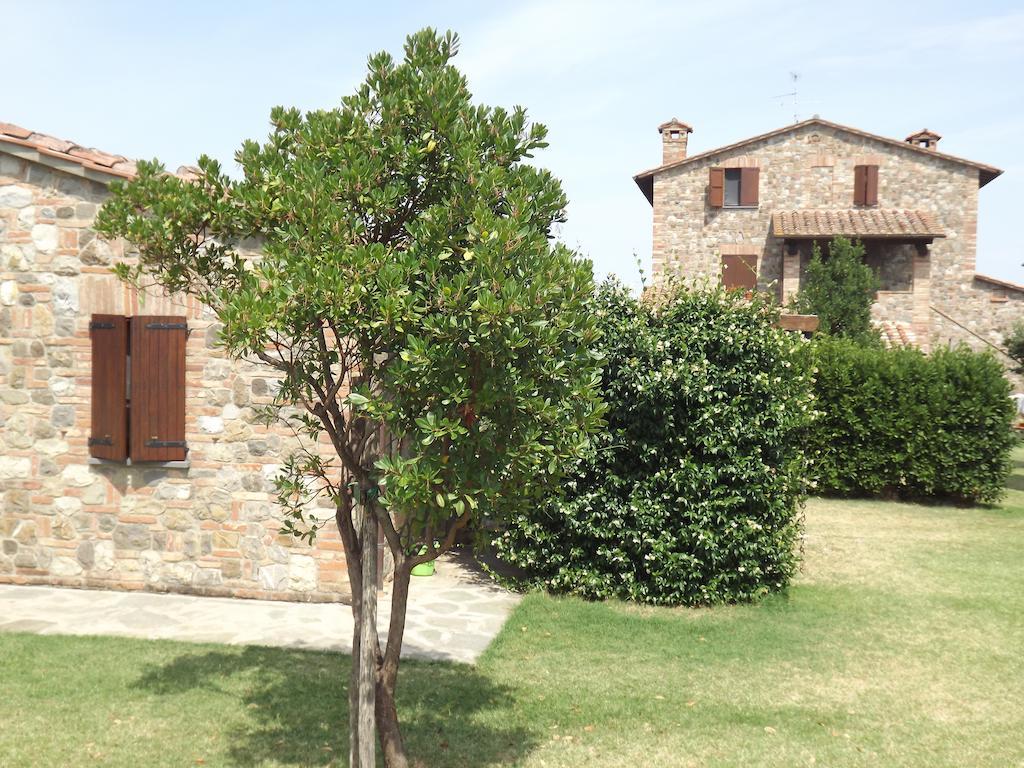 Отель Agriturismo Il Canto Della Gallina Villastrada  Номер фото