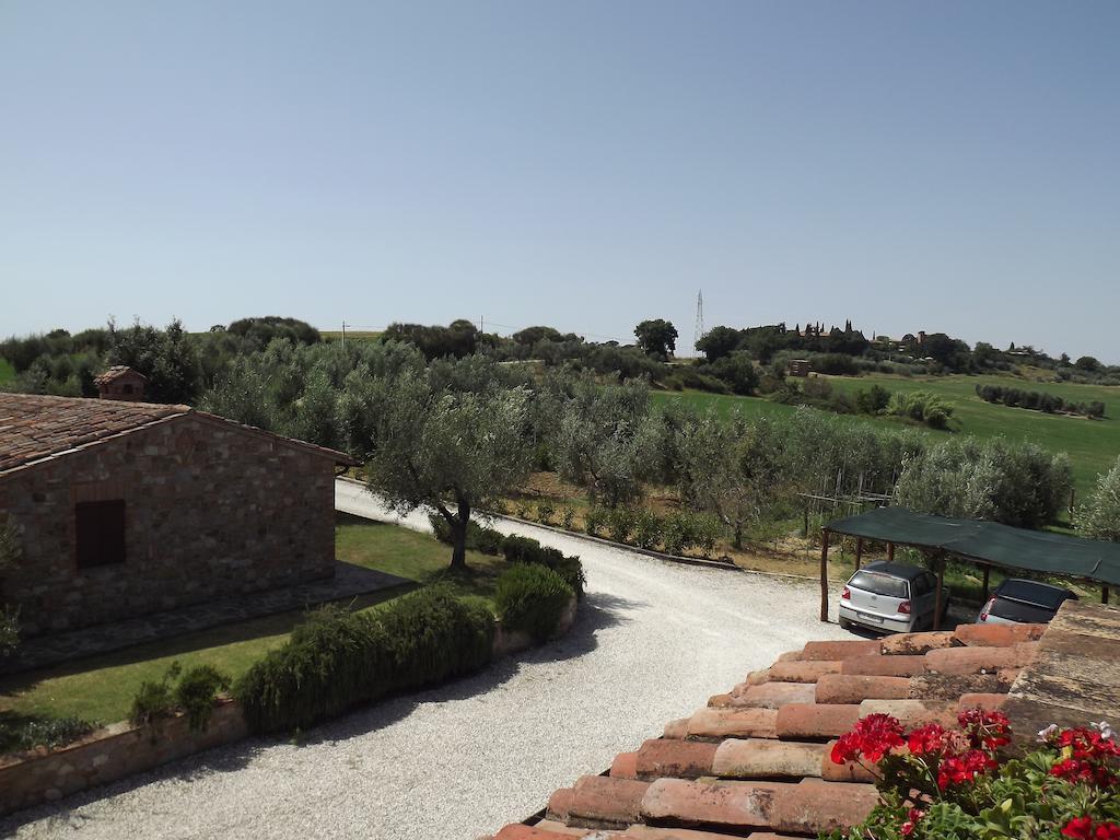 Отель Agriturismo Il Canto Della Gallina Villastrada  Экстерьер фото