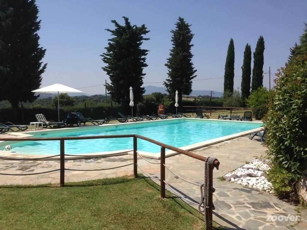 Отель Agriturismo Il Canto Della Gallina Villastrada  Экстерьер фото