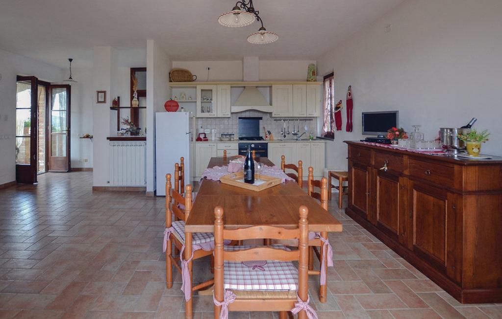 Отель Agriturismo Il Canto Della Gallina Villastrada  Экстерьер фото